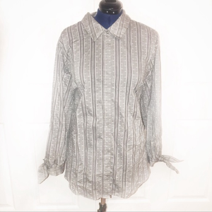 Lane Bryant 28 grey stripe‎ dot texture button up 100% cotton bow cuff shirt